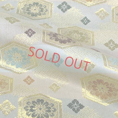 画像4: 七五三 袴 5歳 男の子 金襴生地の袴 袴丈60cm 単品 合繊【グレー系ｘパステル、亀甲】