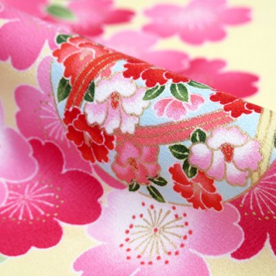 画像3: 七五三 3歳 着物 女の子 身上げ・肩揚げ加工済み 三つ身の着物 単品【黄色、鞠と桜】