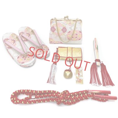 画像7: 七五三 着物 フルセット 7歳 女の子用 絵羽柄の子供着物 結び帯セット(合繊)【藤色、ねじり梅と鞠・桜】