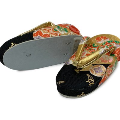 画像3: 子供草履 七五三 ２-３歳 女の子 金襴生地 16cm (適応：14cm-15.5cm )【黒ｘ金、鞠と桜】