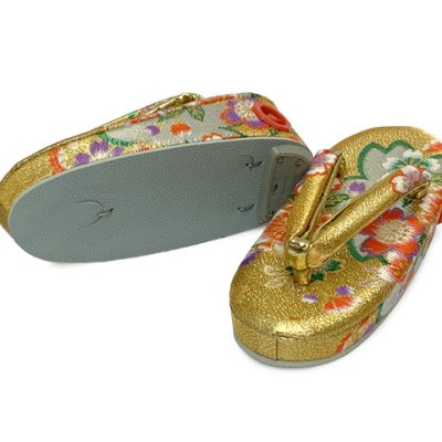 画像3: 子供草履 七五三 ２-３歳 女の子 金襴生地 16cm (適応：14cm-15.5cm )【金、桜】