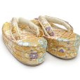画像3: 子供草履 七五三 女の子草履 三枚芯 19.5cm 金襴生地 適応：17.5cm-18.5cm【ゴールド系、七宝・華様紋】 (3)