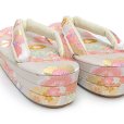 画像3: 子供草履 七五三 女の子草履 三枚芯 19.5cm 金襴生地 適応：17.5cm-18.5cm【白系、桜】 (3)