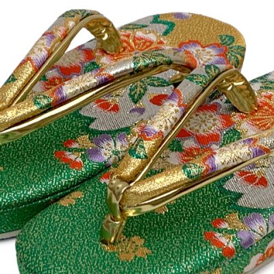 画像2: 子供草履 七五三 ７歳 女の子 金襴生地の草履 21.0cm【緑ｘ金、桜】