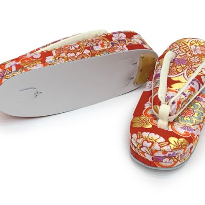 画像2: 子供草履 七五三 ７歳 女の子 金襴生地 21.5cm 三枚芯  適応：19.5cm-21cm【赤、華様紋】