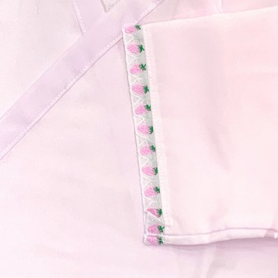 画像4: 子供用着物スリップ (国産)３-４歳用女の子着物用いちご刺繍が可愛い！七五三、着物姿に【ピンク、イチゴ】