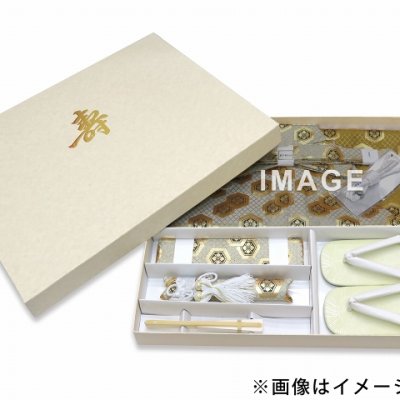 画像6: 七五三 3歳 男の子用 金蘭袴と小物の７点セット 紐下53cm ※化粧箱入り【金 紋柄】