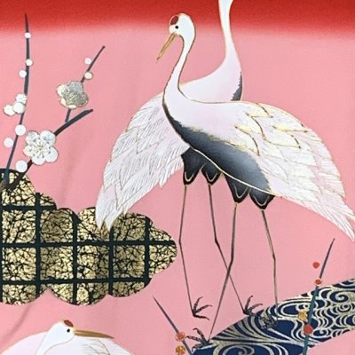 画像3: お宮参り 女の子 着物 正絹 日本製 金駒刺繍 盛金加工 赤ちゃんのお祝い着 初着 産着 襦袢付き【赤、鶴と梅】