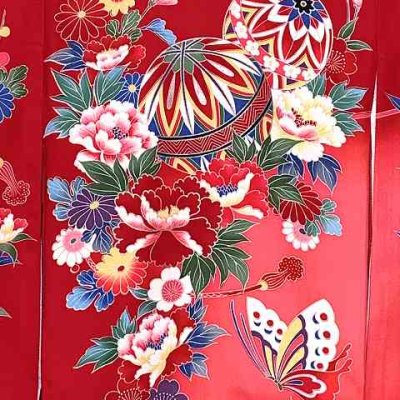 画像4: お宮参り 女の子 着物 正絹 赤ちゃんのお祝い着 初着 産着 襦袢付き【赤、二つ鞠と牡丹】