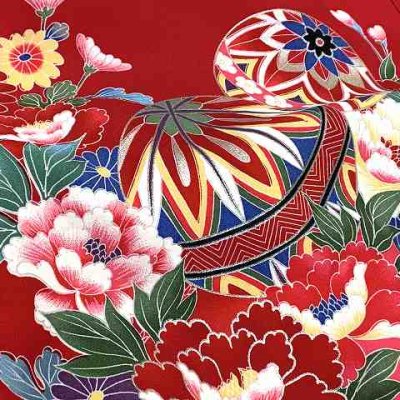 画像6: お宮参り 女の子 着物 正絹 赤ちゃんのお祝い着 初着 産着 襦袢付き【赤、二つ鞠と牡丹】