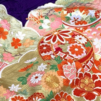 画像6: お宮参り 着物 女の子 赤ちゃん 産着 正絹 お祝い着 初着 日本製【濃紫、古典柄 鞠と雲】