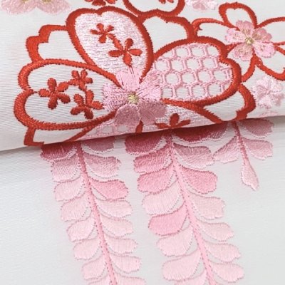 画像4: 半衿 振袖に 春カラー 華やかな刺繍入りの半襟 合繊【赤系、桜と藤】