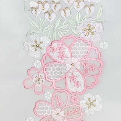 画像3: 半衿 振袖に 春カラー 華やかな刺繍入りの半襟 合繊【薄ピンク系、桜と藤】