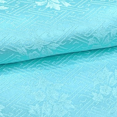 画像8: 七五三 7歳 女の子用 日本製 正絹 本絞り 総刺繍 絵羽付け 四つ身の着物 襦袢 伊達衿付き【水色、鈴】