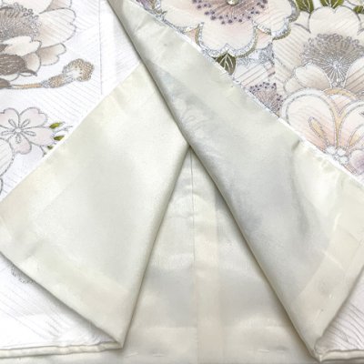 画像5: 七五三 着物 7歳 フルセット 女の子 購入 日本製 正絹 金駒刺繍 絵羽付け着物と作り帯 コーディネートセット【生成り系、鞠と牡丹】