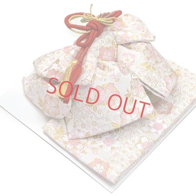 画像8: 七五三 着物 7歳 セット 正絹 刺繍入り 四つ身着物と結び帯 コーディネートフルセット【藤色、枝垂れ桜に鞠】