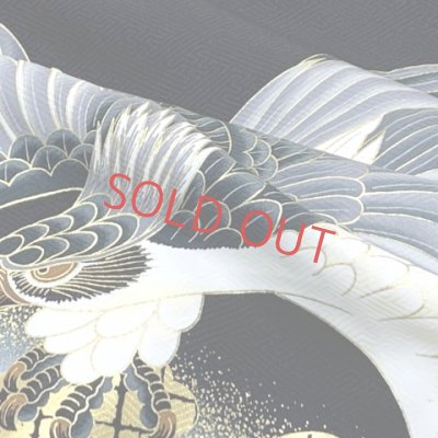 画像6: お宮参り 着物 男の子 赤ちゃんのお祝い着 産着 初着 正絹 襦袢付き【黒地、鷹・兜】