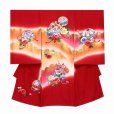 画像2: お宮参り 女の子 着物 正絹 総刺繍 日本製 赤ちゃんのお祝い着 初着 産着 襦袢付き【赤。二つ鞠に牡丹】