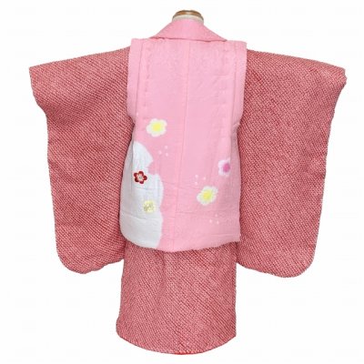 画像3: ≪１点限り！ オリジナル・コーディネートセット≫七五三 3歳 着物 セット 女の子 被布セット 正絹 本絞り 刺繍柄 被布コート・着物 フルセット【ピンクx赤、鞠と梅】