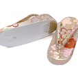 画像2: 草履 子供 七五三 女の子用 7歳 金襴生地 草履 21cm【白系、桜】 (2)