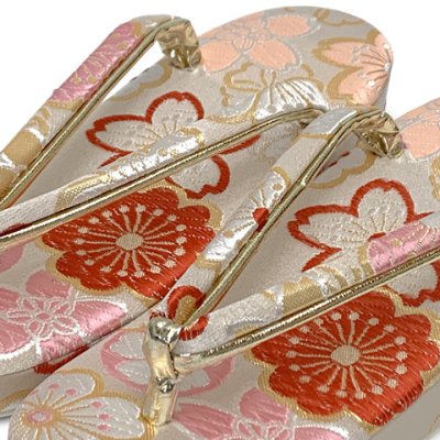 画像3: 草履 子供 七五三 女の子用 7歳 金襴生地 草履 21cm【白系、桜】