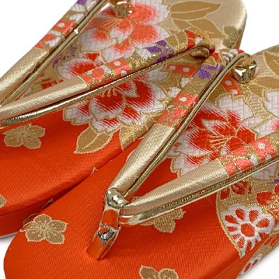 画像3: 草履 子供 七五三 女の子用 7歳 金襴生地 草履 21cm【朱赤ｘベージュ、鞠と牡丹】