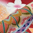 画像7: 七五三 7歳 女の子 正絹 金彩加工 裏地正絹 絵羽付け 四つ身の着物【赤、二つ鞠】