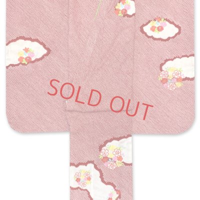 画像3: 七五三 着物 7歳 女の子 日本製 正絹 総絞り 総刺繍柄 絵羽付け 四つ身の着物【赤、雲に花輪】