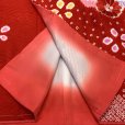 画像5: 七五三 着物 7歳 フルセット 正絹 女の子 絞り染 刺繍入り 絵羽付けの子供着物 コーディネートフルセット【赤、菊と桜】