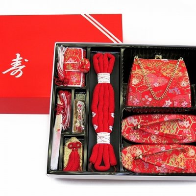 画像8: 七五三 7歳 女の子 着物セット 正絹 本絞り 刺繍入り 絵羽柄の子供着物 作り帯セット「黄色 桜に蝶」