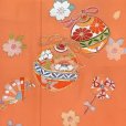 画像6: 七五三 7歳 女の子用 日本製 正絹 金駒刺繍 絵羽付け 四つ身の着物【オレンジ系、鈴】 (6)