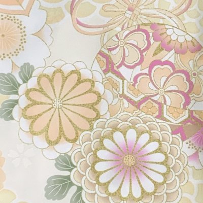 画像4: ジュニアサイズ 振袖 小紋柄 150サイズ 合繊　お正月 卒業式袴に【淡イエロー系、鞠と菊】