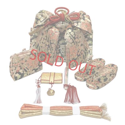 画像6: 七五三 7歳 着物 正絹 フルセット 女の子 ブランド「紅一点」 四つ身 作り帯のセット【生成り系、源氏車】