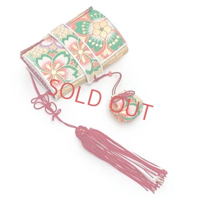 画像2: 七五三 箱せこ 7歳 3歳の女の子の着物に 子供の筥迫(はこせこ) 単品【ゴールド系、桜】