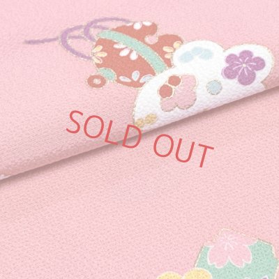画像4: ≪アウトレット 美品　現品限り！≫ 四つ身反物 友禅 正絹 縮緬 着尺 長さ 約１２ｍ【ピンク、蝶と鞠】