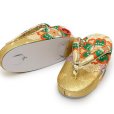 画像3: 子供草履 七五三 ２-３歳 女の子 金襴生地 16cm (適応：14cm-15.5cm )【ゴールド、桜】 (3)