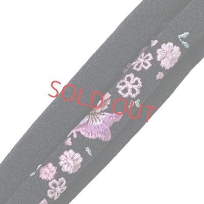 画像2: 帯締め 子供用 七五三 女の子の着物用小物 正絹 丸ぐけの帯〆 単品【黒地、花蝶】