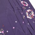 画像5: ≪在庫処分セール！現品限り≫　卒業式 袴 女性用 刺繍入り袴【紫、花輪とさくらんぼ】 (5)