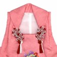 画像4: 被布コート ３歳女の子用 日本製 正絹 本絞り 刺繍柄の高級被布コート(単品)【ピンク、鈴】 (4)