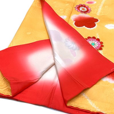 画像7: 七五三 着物 3歳 女の子 正絹 絵羽柄 本絞り 総刺繍 三ツ身の子供着物 着物のみ【黄色、梅と蝶】