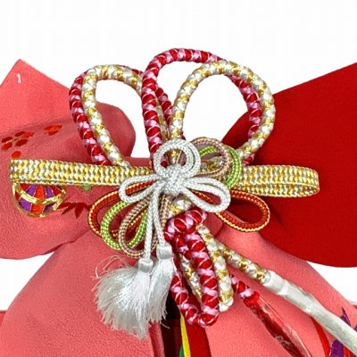 画像7: 七五三 着物 3歳 女の子 フルセット 正絹 本絞り三つ身の絵羽着物 小寸結び帯・小物セット【黄色、梅と蝶】