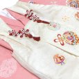 画像7: 七五三 着物 3歳 正絹 フルセット 女の子 友禅 絵羽柄の着物 被布セット【白系ｘピンク】 (7)