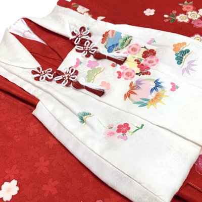 画像7: 七五三 着物 3歳 正絹 フルセット 女の子 友禅 絵羽柄の着物 被布セット【紅白、松竹梅と桜】