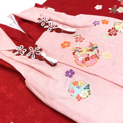 画像7: 七五三 着物 3歳 正絹 フルセット 女の子 友禅 絵羽柄の着物 被布セット【ピンクｘ赤、鞠と桜】