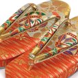 画像2: 子供草履 七五三 京都西陣 3歳 7歳 女の子 金襴生地 草履 16.5cm/18.0cm/21.0cm【朱赤ｘ金、鞠】 (2)