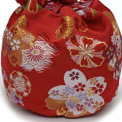 画像2: 七五三 巾着 京都西陣 高級 子供巾着 子供着物や袴に 金襴生地 化粧箱入り【赤、桜爛漫】