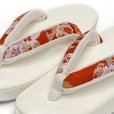 画像5: 七五三 ３歳 女の子用 金襴生地子供草履(18cm) こども巾着セット【赤、桜と鞠】