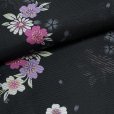 画像3: 洗える着物 絽 駒絽 小紋 夏物 着物 夏きもの レディース Mサイズ【黒地、菊花輪】 (3)