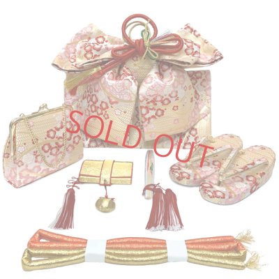 画像5: 七五三 着物 フルセット 2025年新作 ７歳 女の子 古典柄のお祝い着と結び帯＆箱せこセット 合繊【茄子紺色、雪輪と八重桜】