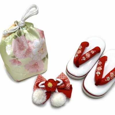 画像9: 七五三 3歳 着物 女の子 ”花うさぎブランド” 被布コートセット 合繊【淡黄緑系、八重桜】